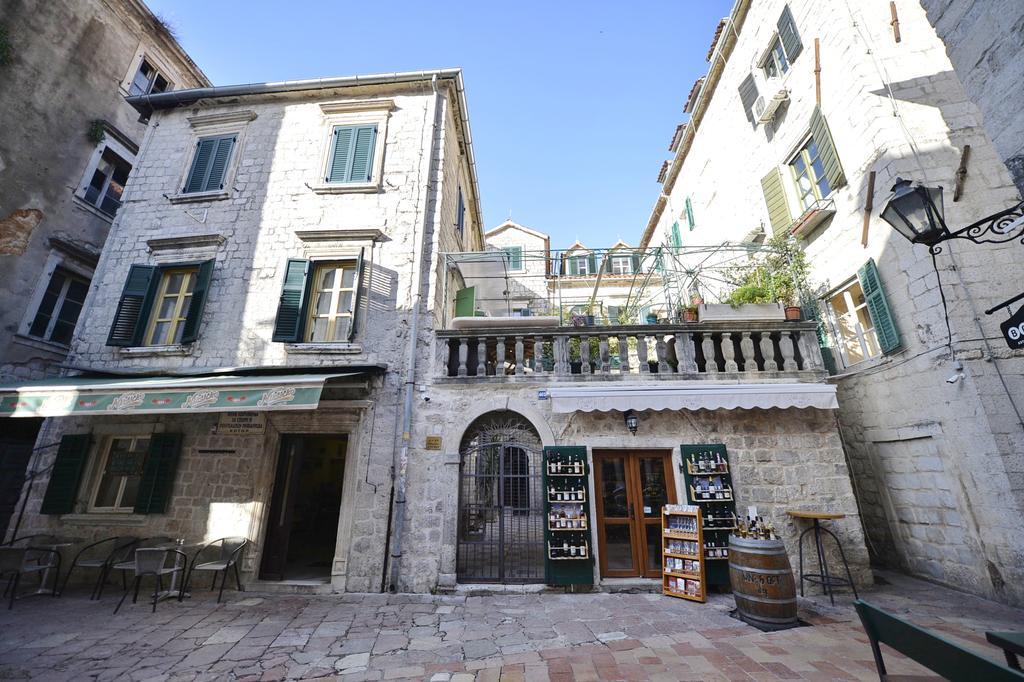 Palazzo Max And Alex Apartments Kotor Zewnętrze zdjęcie